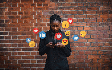 COMMUNITY MANAGER : COMMENT SE FORMER VITE ET BIEN ?